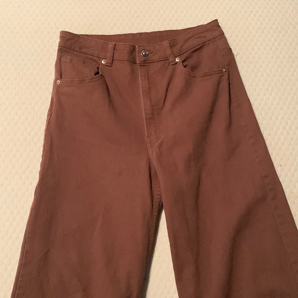 (SOLD ON DEPOP) H&M High rise wide leg brown baggy Y2K dark academia jeans
